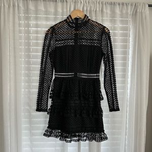 Romeo and Juliet Couture Women's Black Long Sleeve Tiered Lace Dress